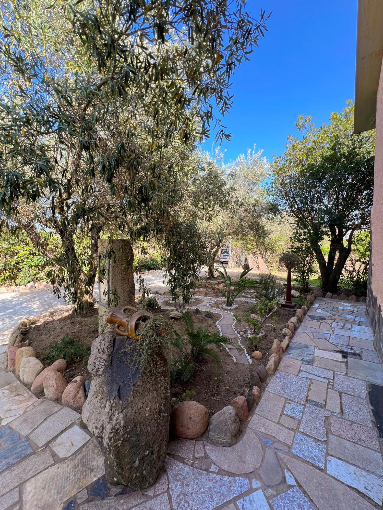 Resonance Experience - Tranquil Room Close To Beaches And Sacred Sites Sant Isidoro  外观 照片